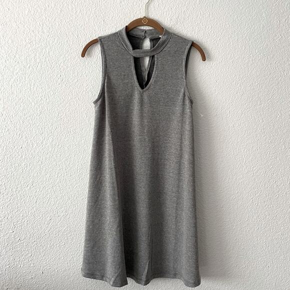 Grey Ribbed Mini Dress Texture NWT Size Small - Picture 1 of 8